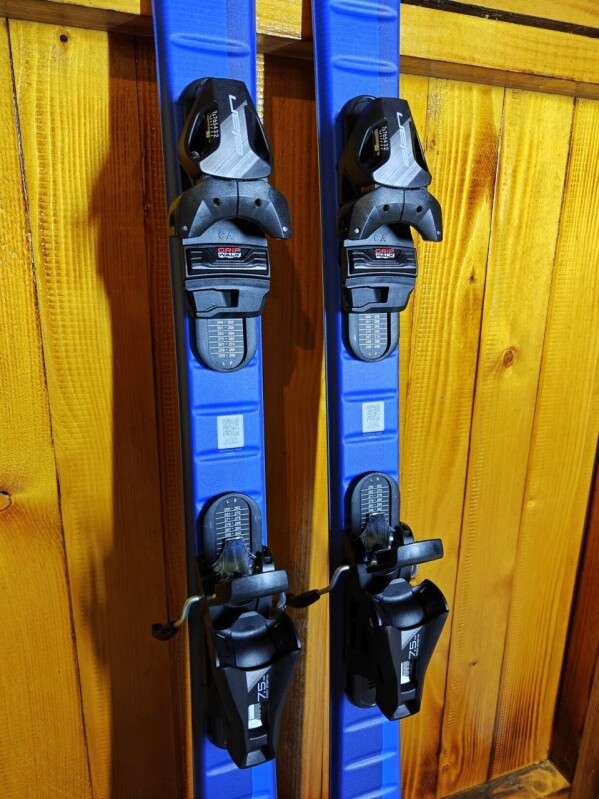 LYŽE ELAN MAXX U-FLEX 150CM --MODEL 2026--